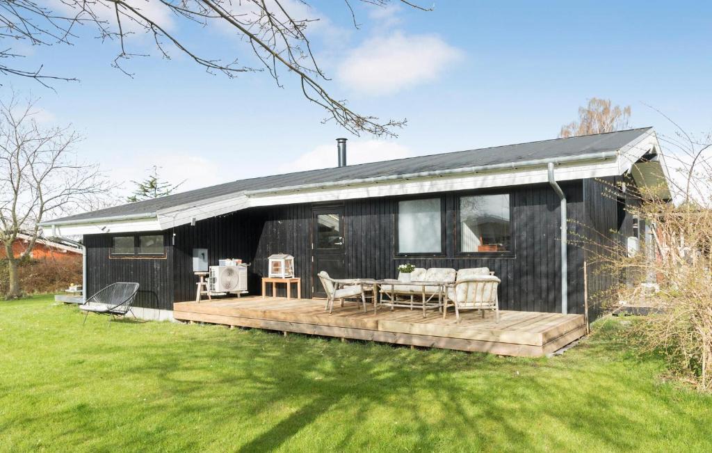 Fej House | Amazing Home In Fejø With Wifi