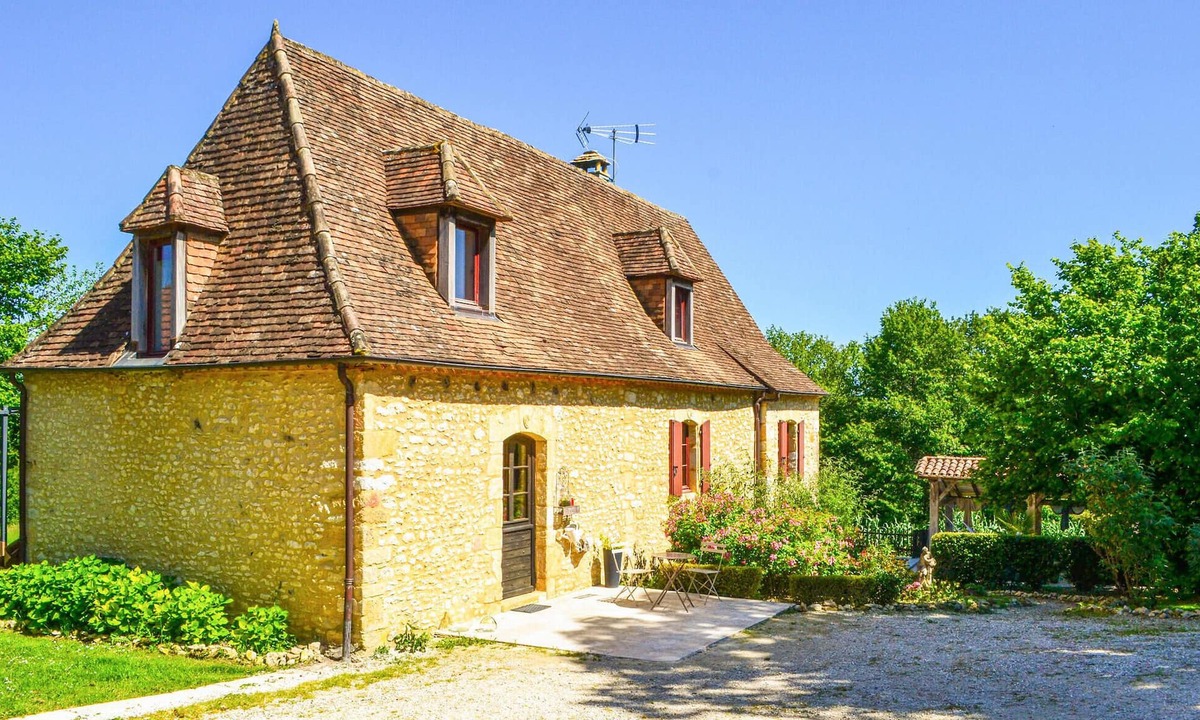 Fleurac House | Amazing home in Fleurac