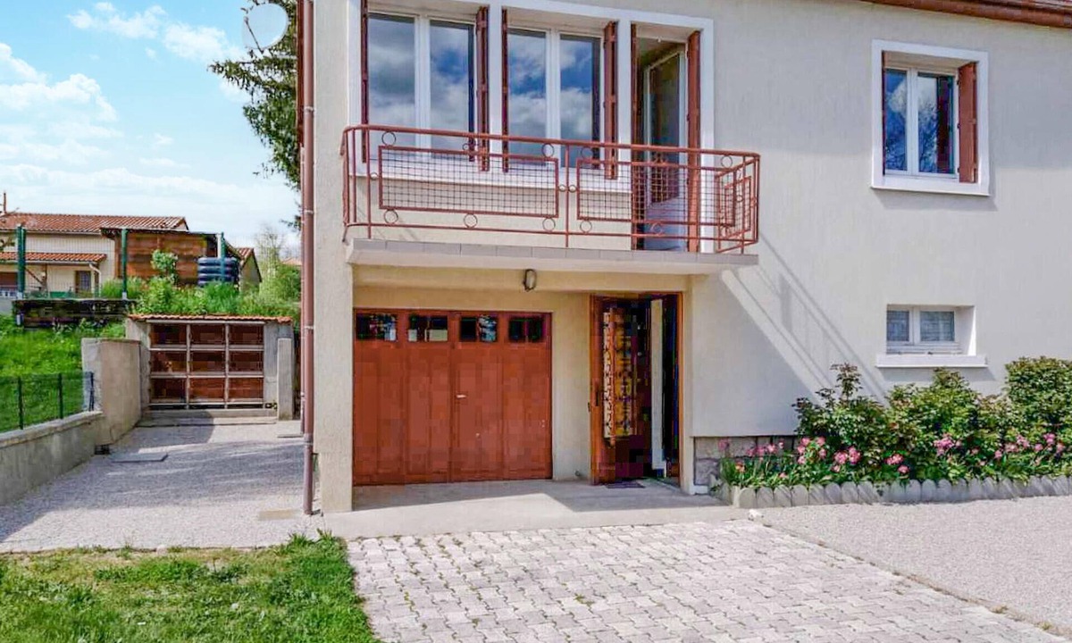 Ceaux-d'Allegre House | Amazing home in Céaux-d'Allègre