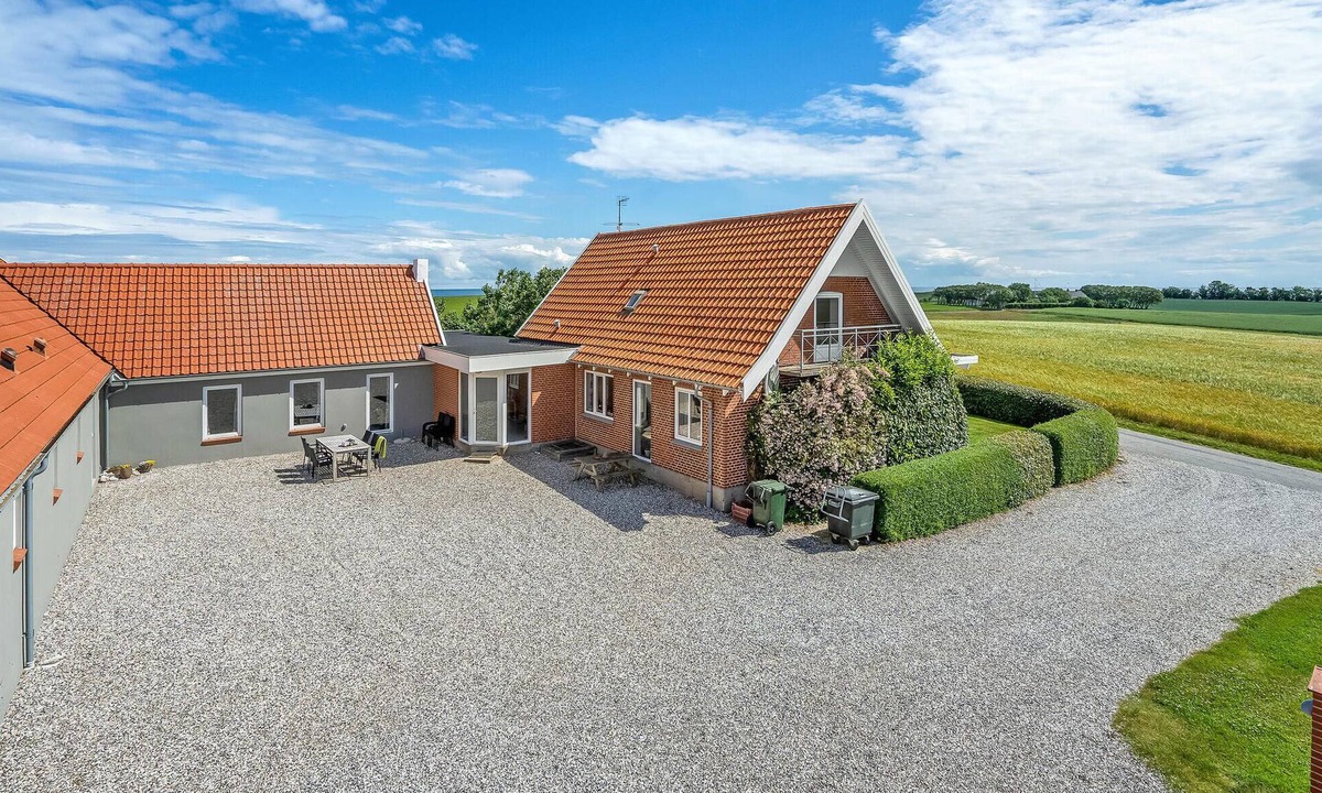 Grenaa House | Amazing home in Grenaa with sauna