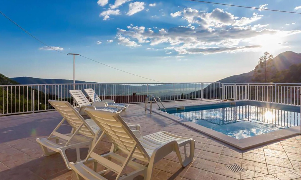 Dubravka House | Amazing home in Gruda