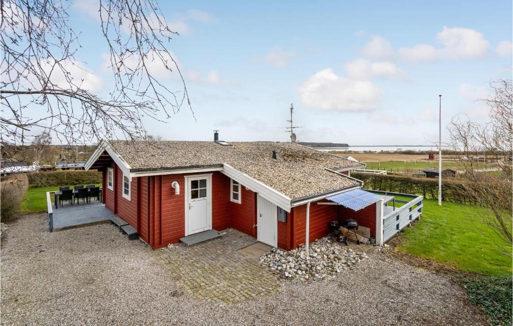 Vikær Strand House | Amazing Home In Haderslev With Wifi