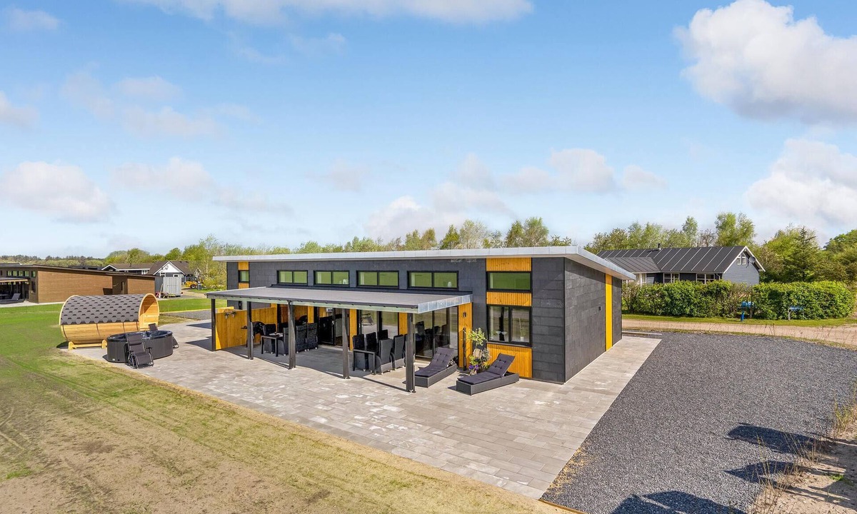 Oster Hurup House | Amazing home in Hadsund with sauna