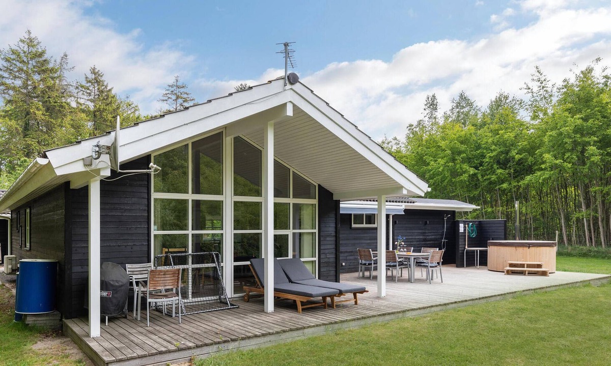 Hasle House | Amazing home in Hasle