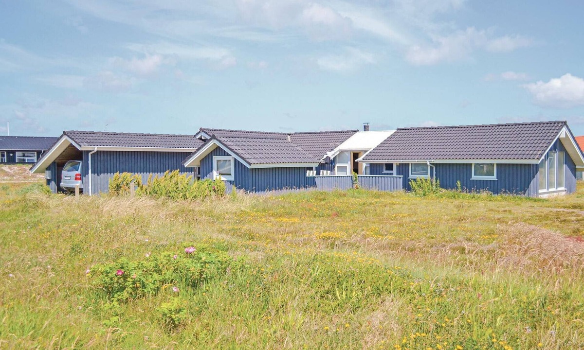 Hvide Sande House | Amazing home in Hvide Sande with sauna