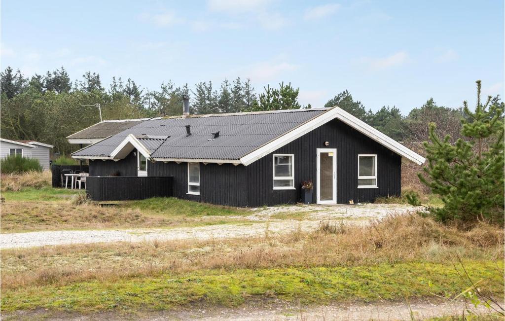 Bjerregaard House | Amazing Home In Hvide Sande With Sauna
