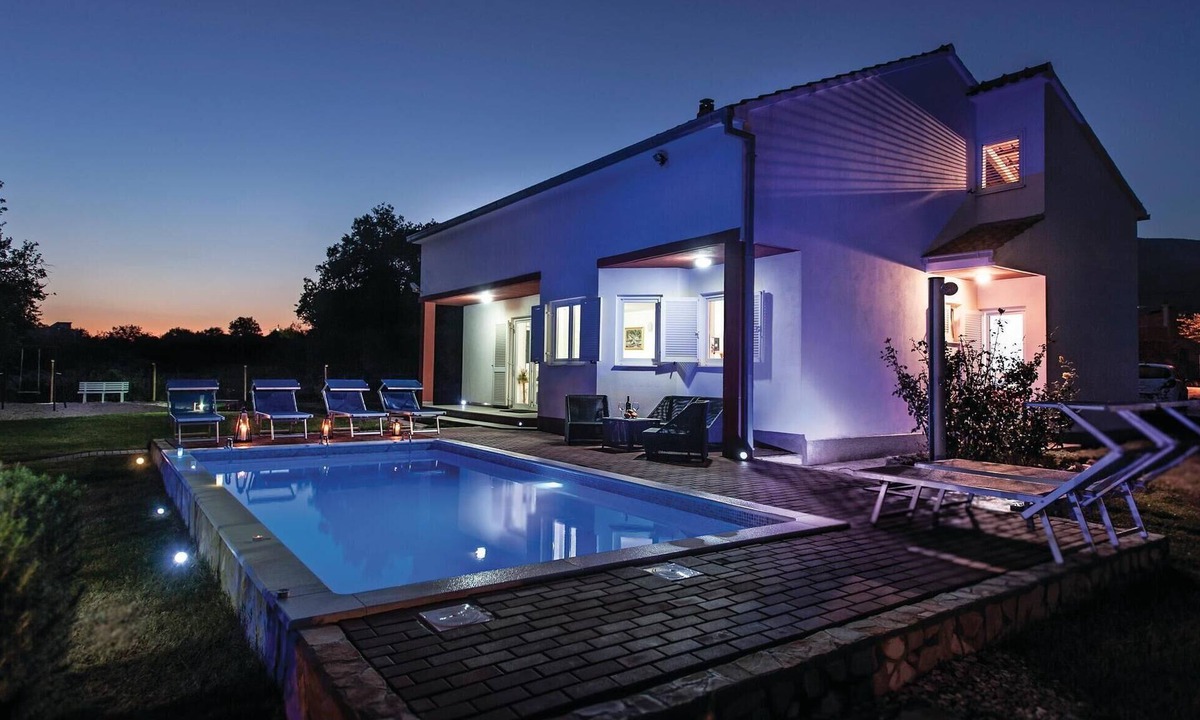 Rudine House | Amazing home in Kastel Novi