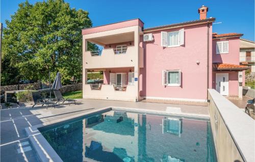 Vinez House | Amazing Home In Labin