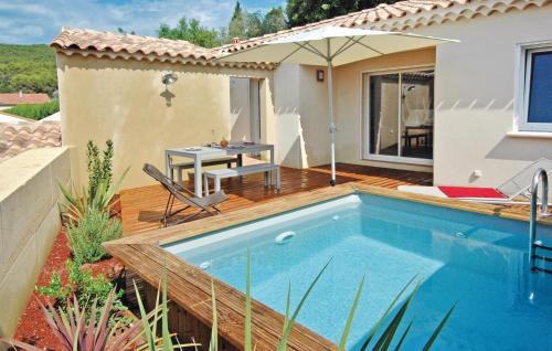 Laudun House | Amazing Home In Laudun-L'ardoise