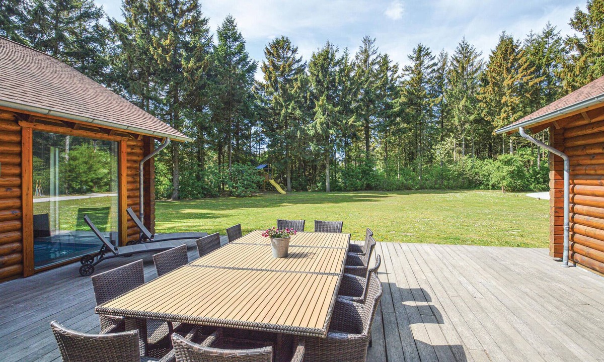 Lokken House | Amazing home in Løkken with sauna