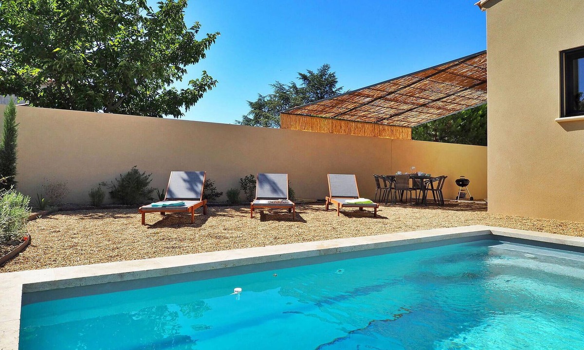 Maillane House | Amazing home in Maillane