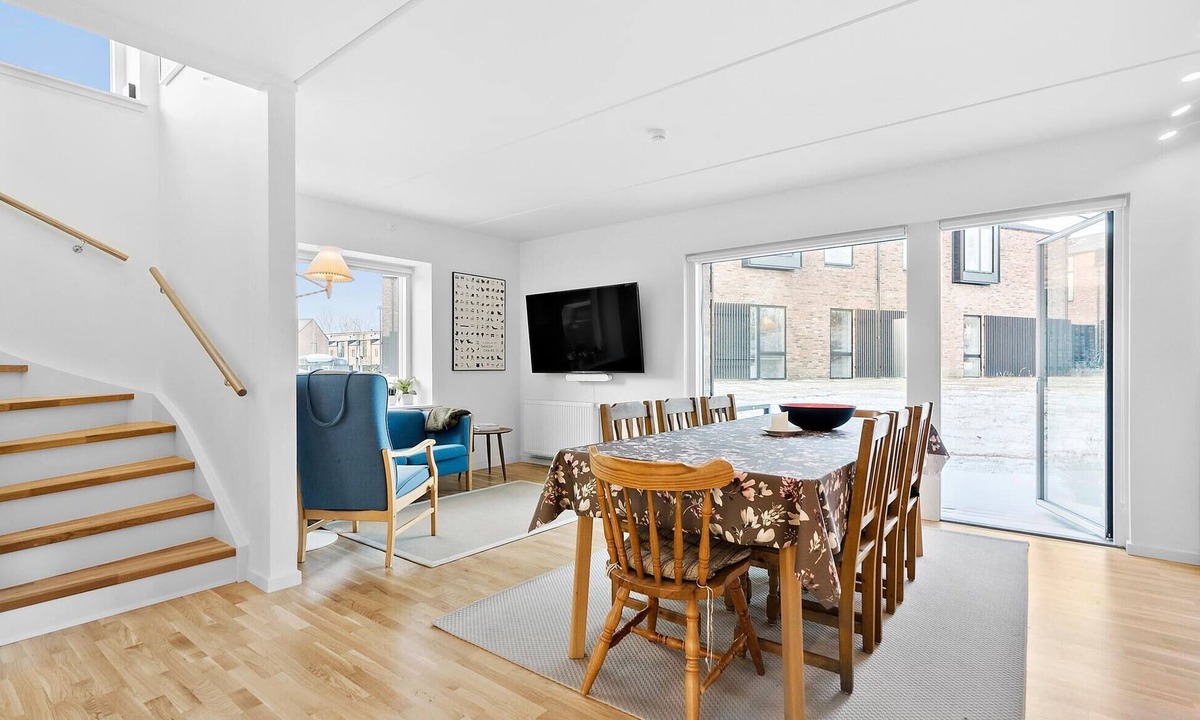 Niva House | Amazing home in Nivå with kitchen