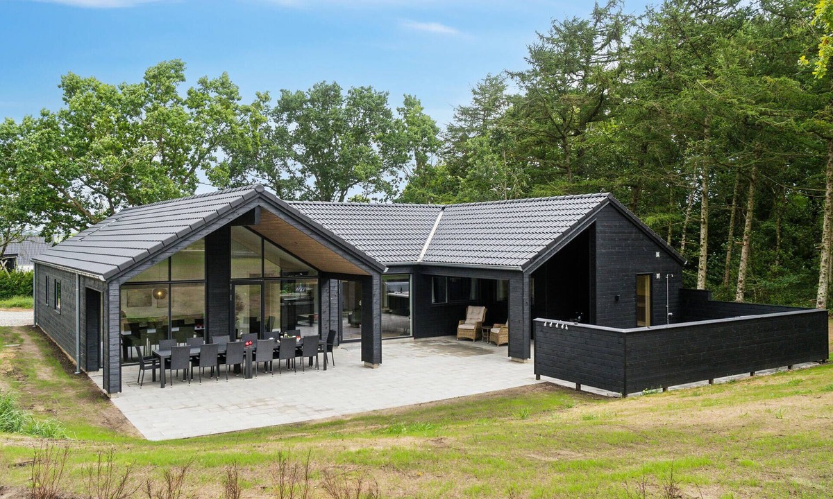 Saksild Strand House | Amazing home in Odder with sauna