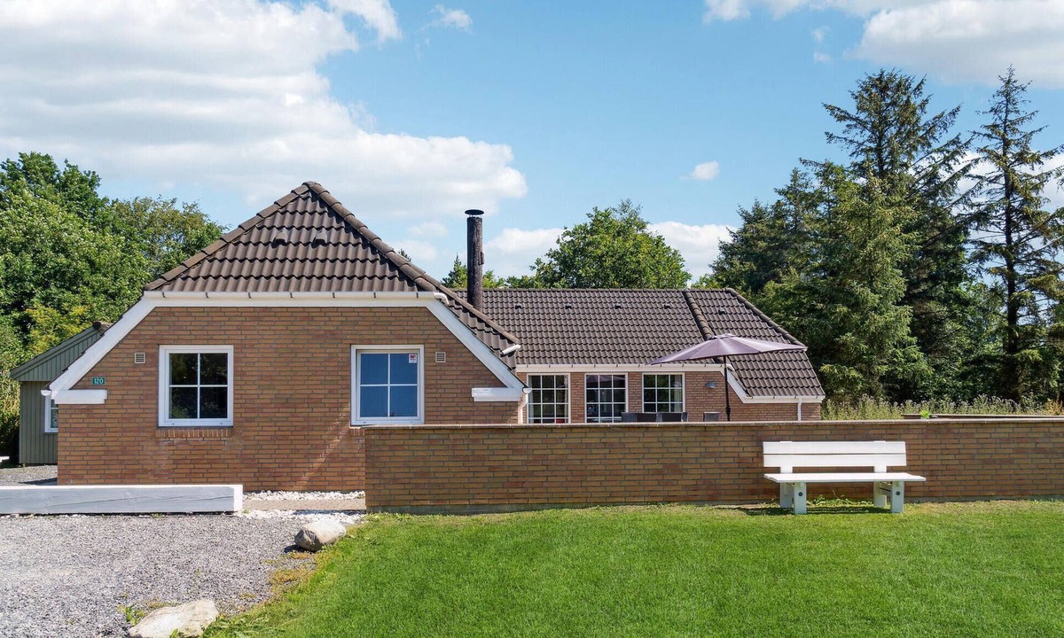 Jegum House | Amazing home in Oksbøl with sauna