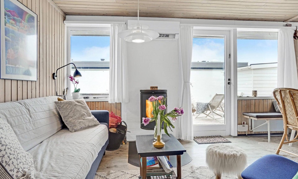 Pandrup House | Amazing home in Pandrup with kitchen