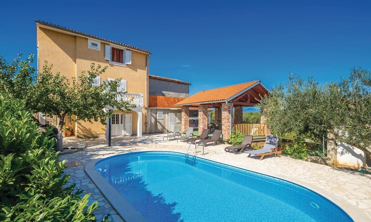Krk House | Amazing home in Poljica