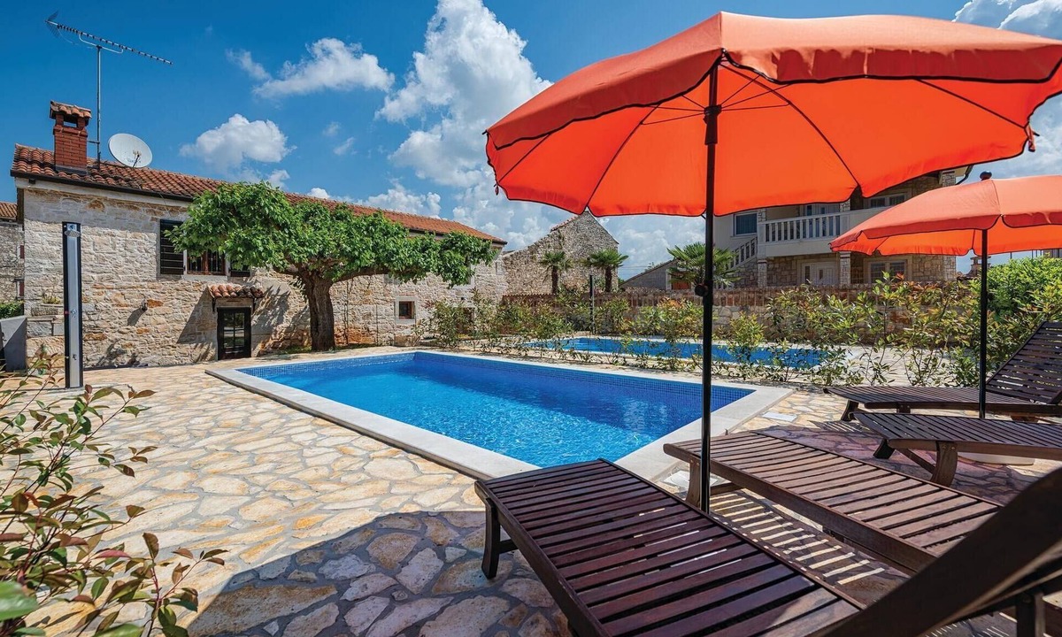 Gedici House | Amazing home in Porec