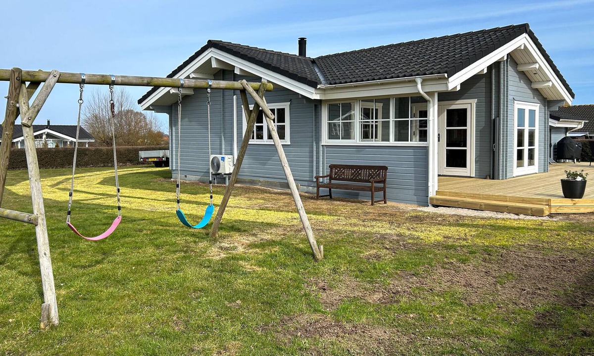 Spodsbjerg House | Amazing home in Rudkøbing with sauna