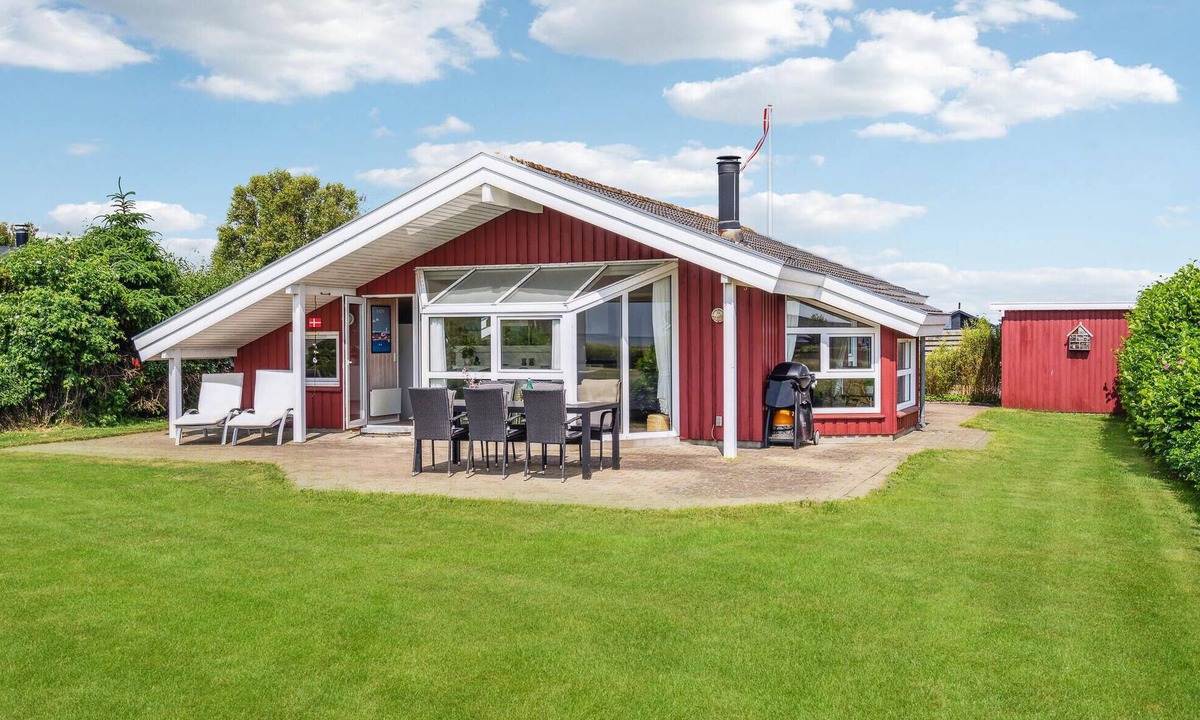 Sæby House | Amazing home in Sæby with sauna