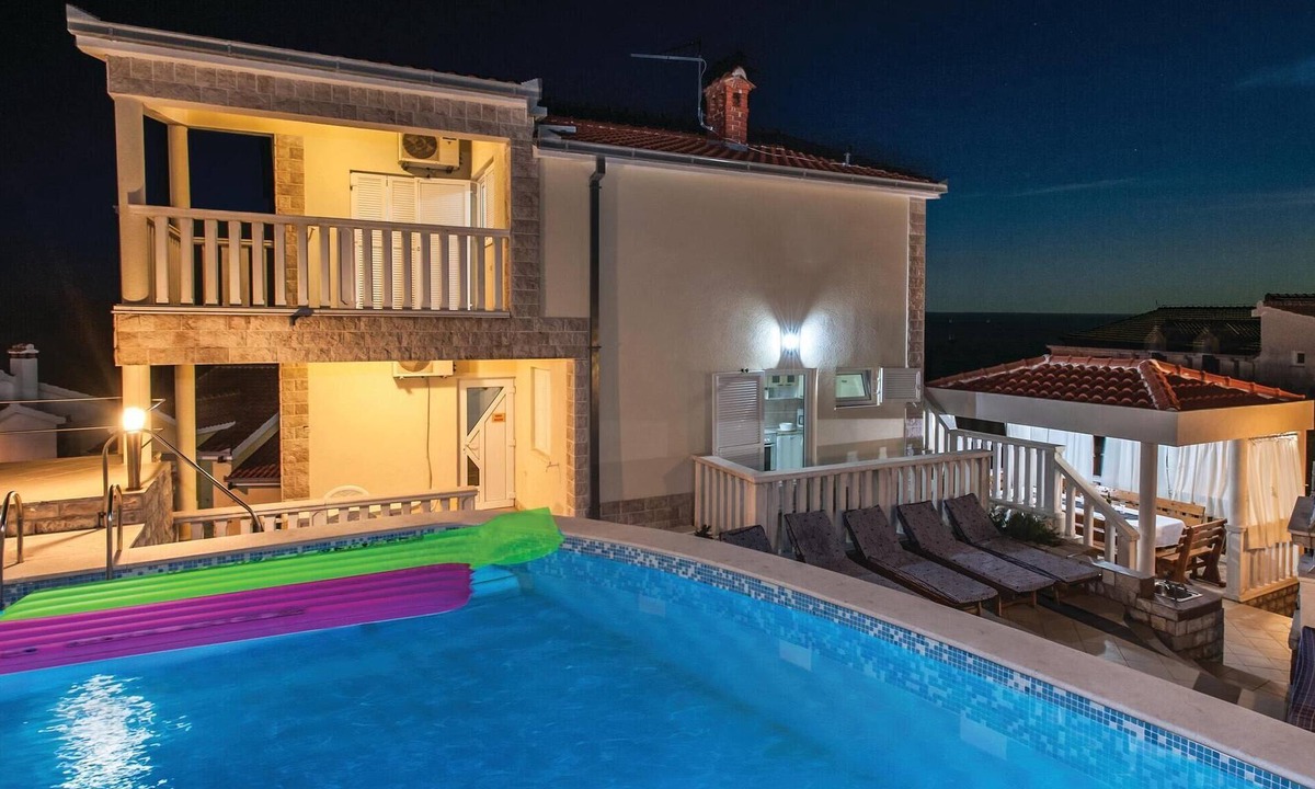 Sevid House | Amazing home in Sevid