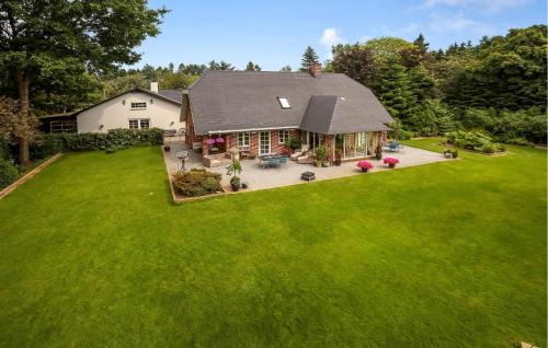 Dokkedal House | Amazing Home In Silkeborg With Sauna