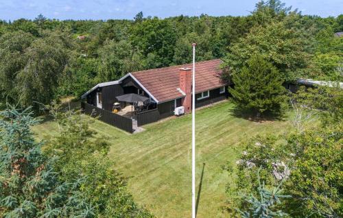Skjern House | Amazing Home In Skjern With Wifi