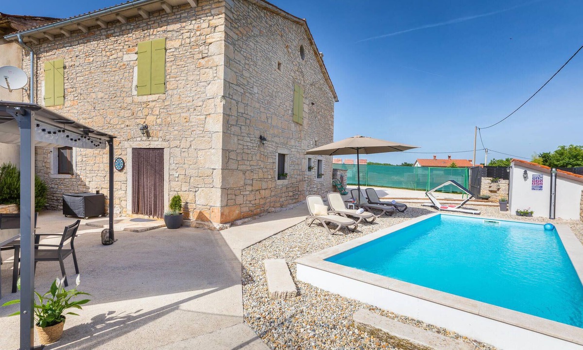 Rezanci House | Amazing home in Svetvincenat