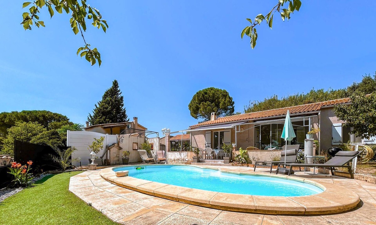 Tavel House | Amazing home in Tavel