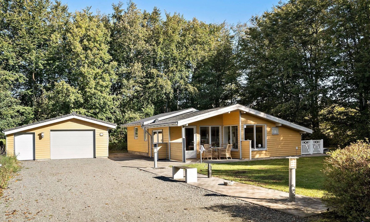 Arrild Ferieby House | Amazing home in Toftlund with WiFi