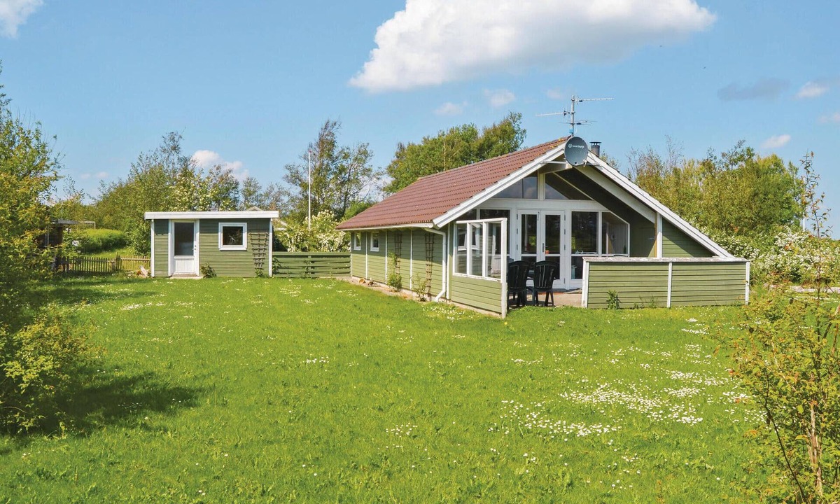 Vinderup House | Amazing home in Vinderup with WiFi