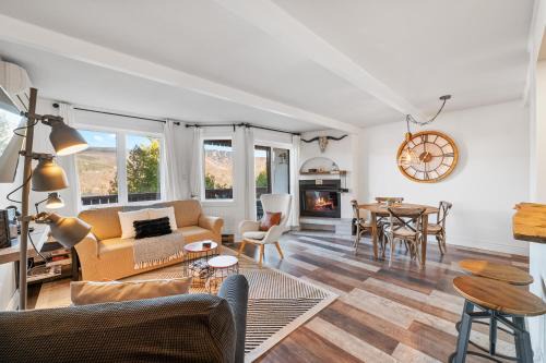 Mont-Tremblant House | Amazing Lakemountain View 5min To Tremblant 491