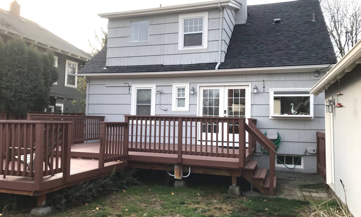 Overlook House | Amazing location so close to town, Large 1- bedroom house in quiet neighborhood