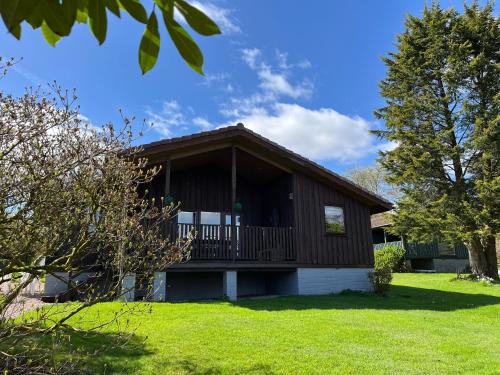 Kilmun Ski Chalet | Amazing Loch Views