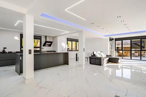 Fuente el Saz de Jarama Villa | Amazing Luxury Villa
