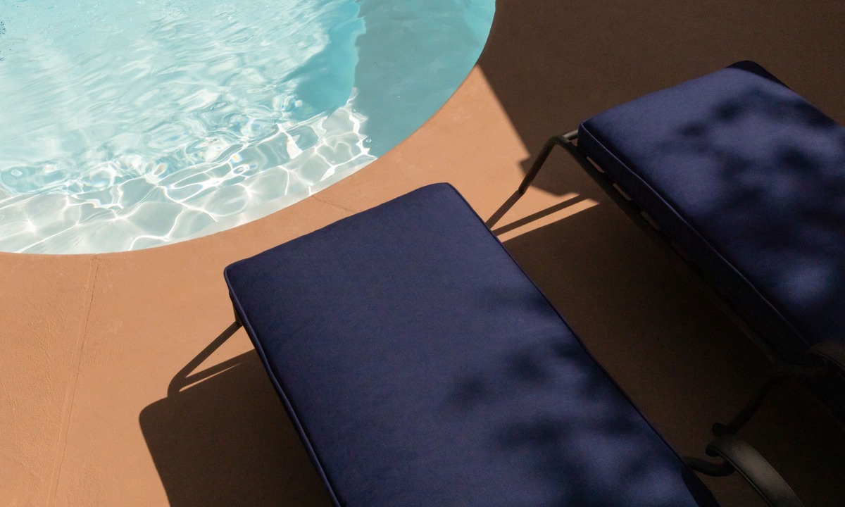 North San Antonio - SAT House | Amazing Modern Retro Pool Home, with state of the art Jacuzzi hot tub