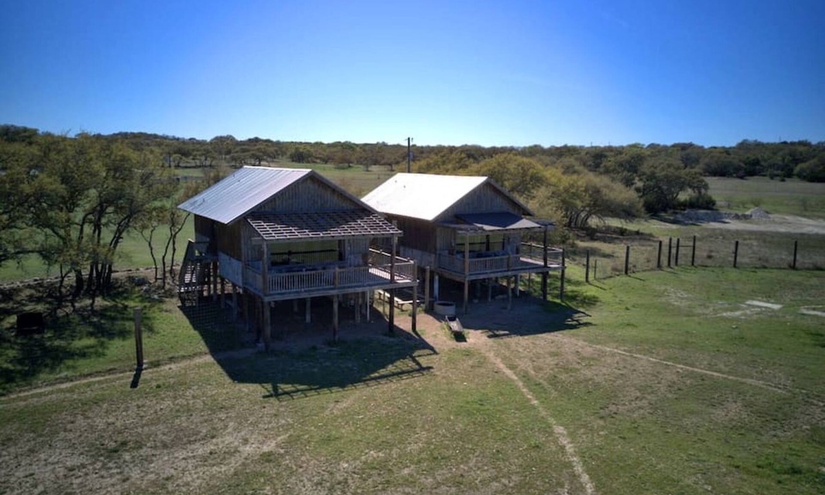 Bergheim House | Amazing Raised Bungalow Surrounded by Beautiful Texas Hill Country Views in Bergheim, Texas