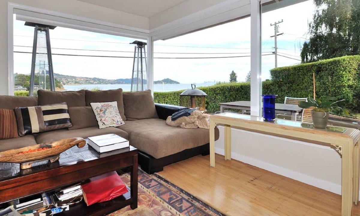 Strawberry House | Amazing San Francisco Views