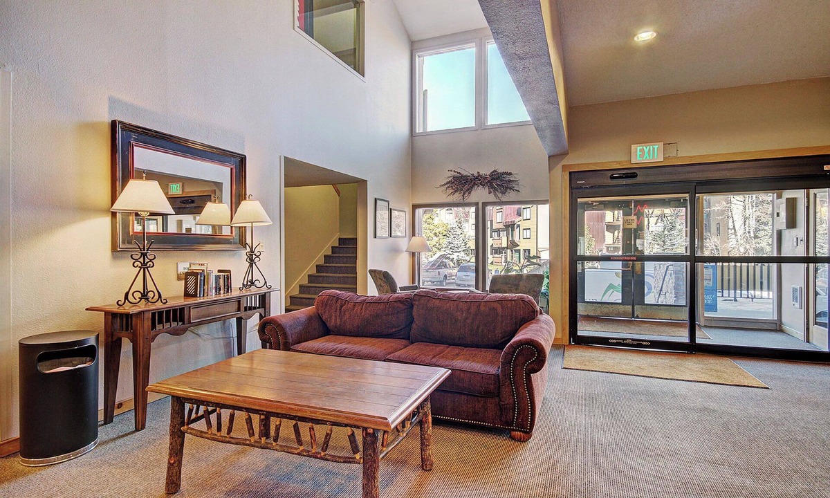 East Village at Copper Condo | Amazing Ski in-out Condo With Mountain Views - FP114 by RedAwning
