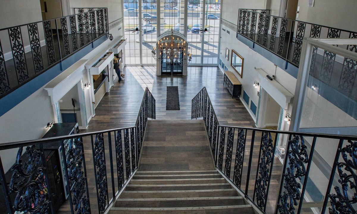 Sheffield Park Apartment | Amazing Suite 4 Nearby Massive Medical Complexes!
