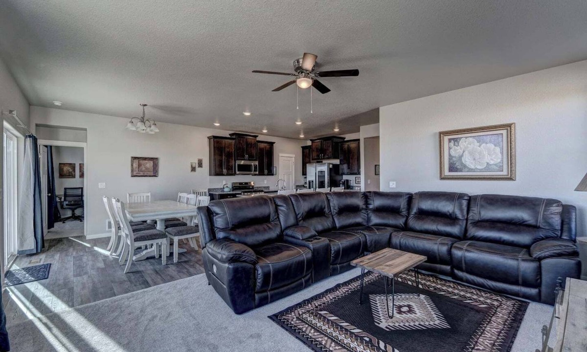 Rapid City House | Amazing View, Executive, Family-Friendly House