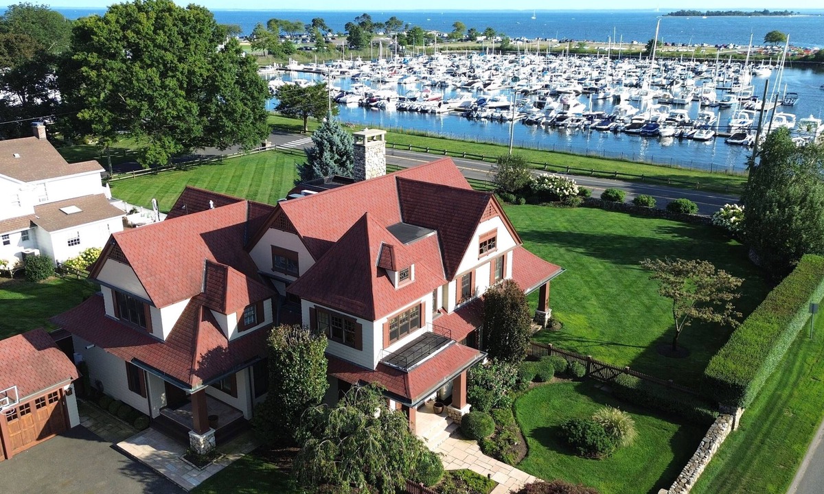 Westport House | Amazing Water Views. Steps from Compo Beach.