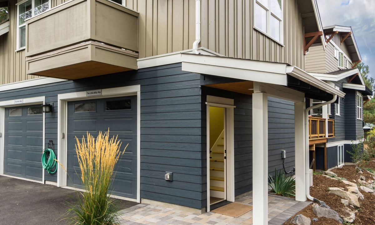 River West Apartment | Amazing West Side - Walk Everywhere - Dog Friendly