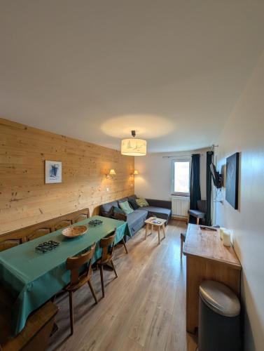 Genos Apartment | Ambiance chalet à la montagne - Val Louron
