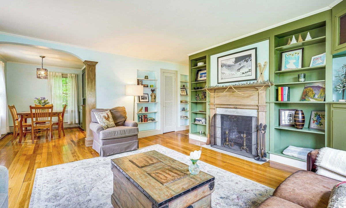 Manchester Apartment | Ambient Manchester Village Abode w/Deck & Pond!