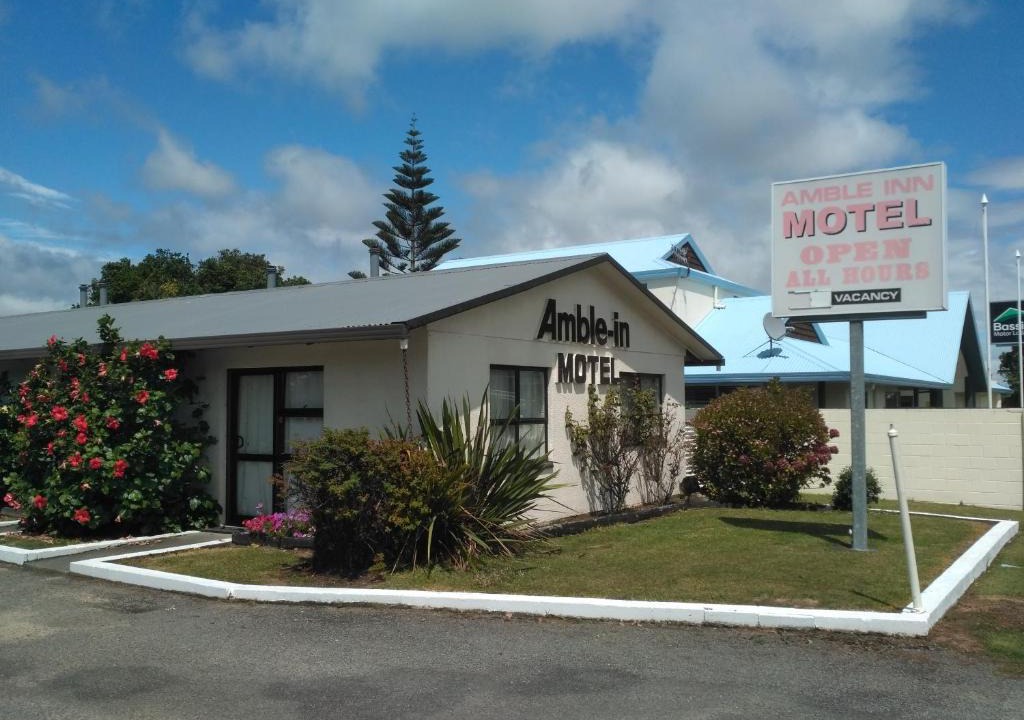 Levin Hotel | Amble Inn Motel