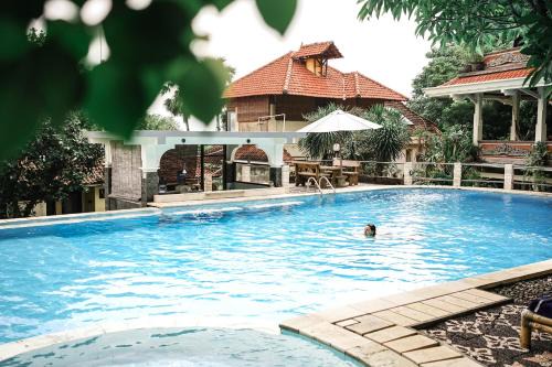 Purwakerti Hotel | Amed Cafe & Hotel Kebun Wayan