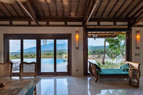 Tulamben Villa | Amed Savana Luxury Villa