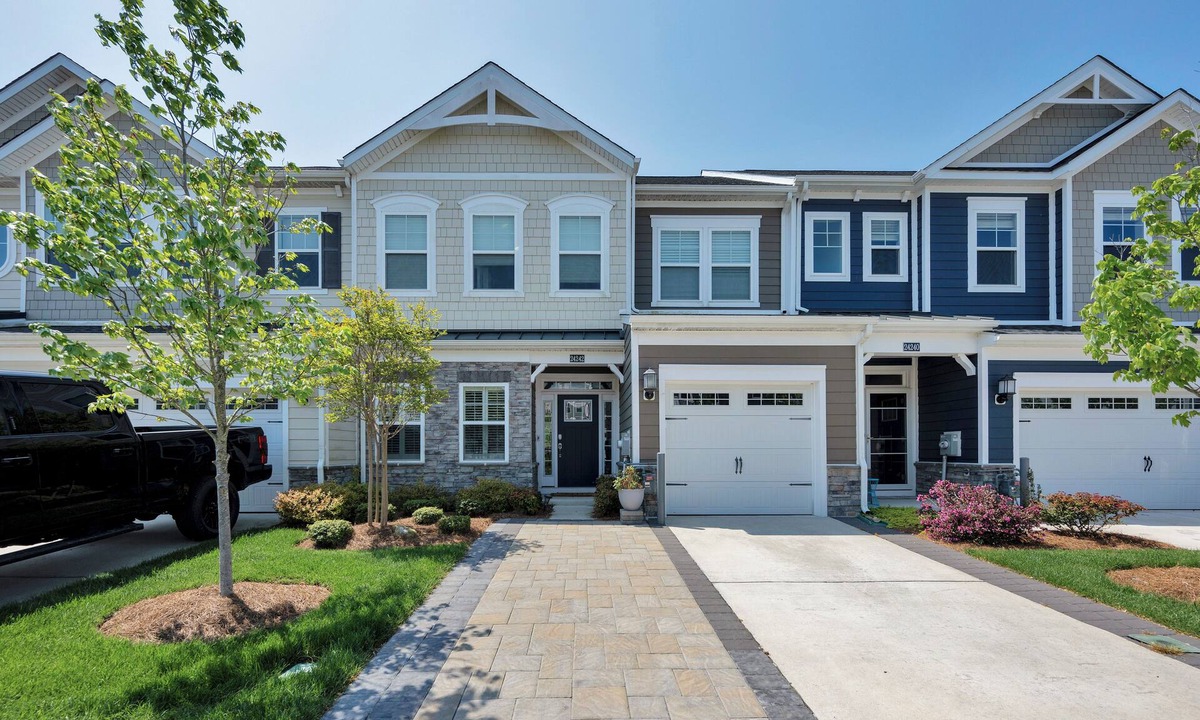 Long Neck House | Amenity filled Peninsula! 24242 Canoe