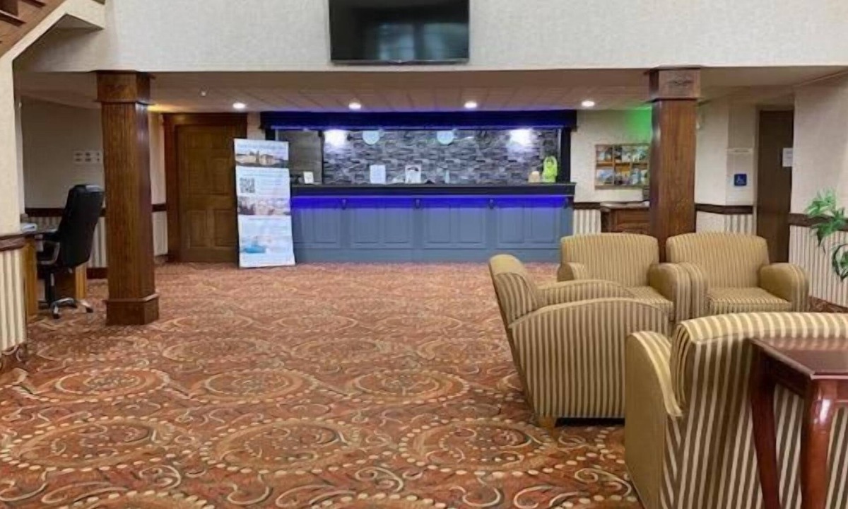 Portland Hotel | American Heritage Inn