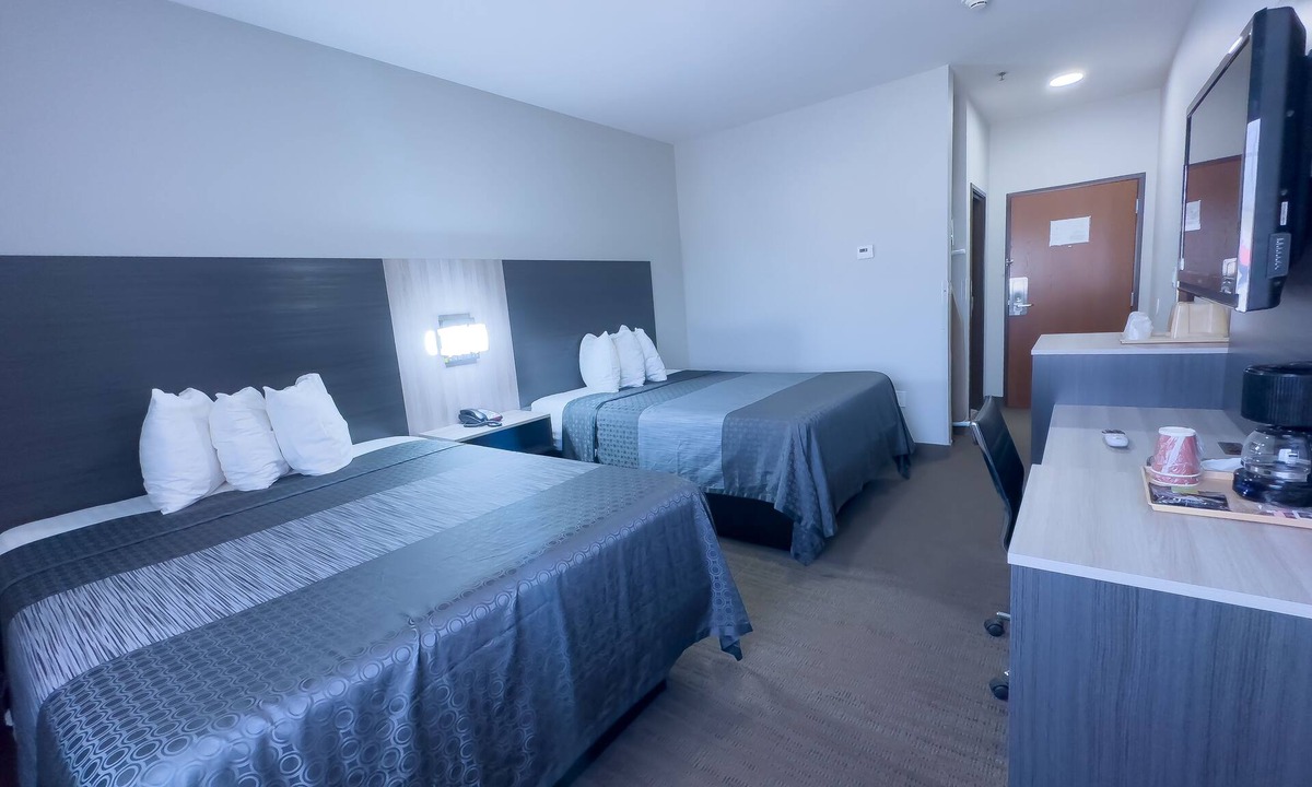 Madill Hotel | American Inn Madill